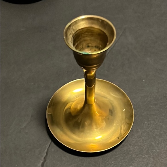 Elegant Brass Candle Holder Set (7) - Picture 4 of 12